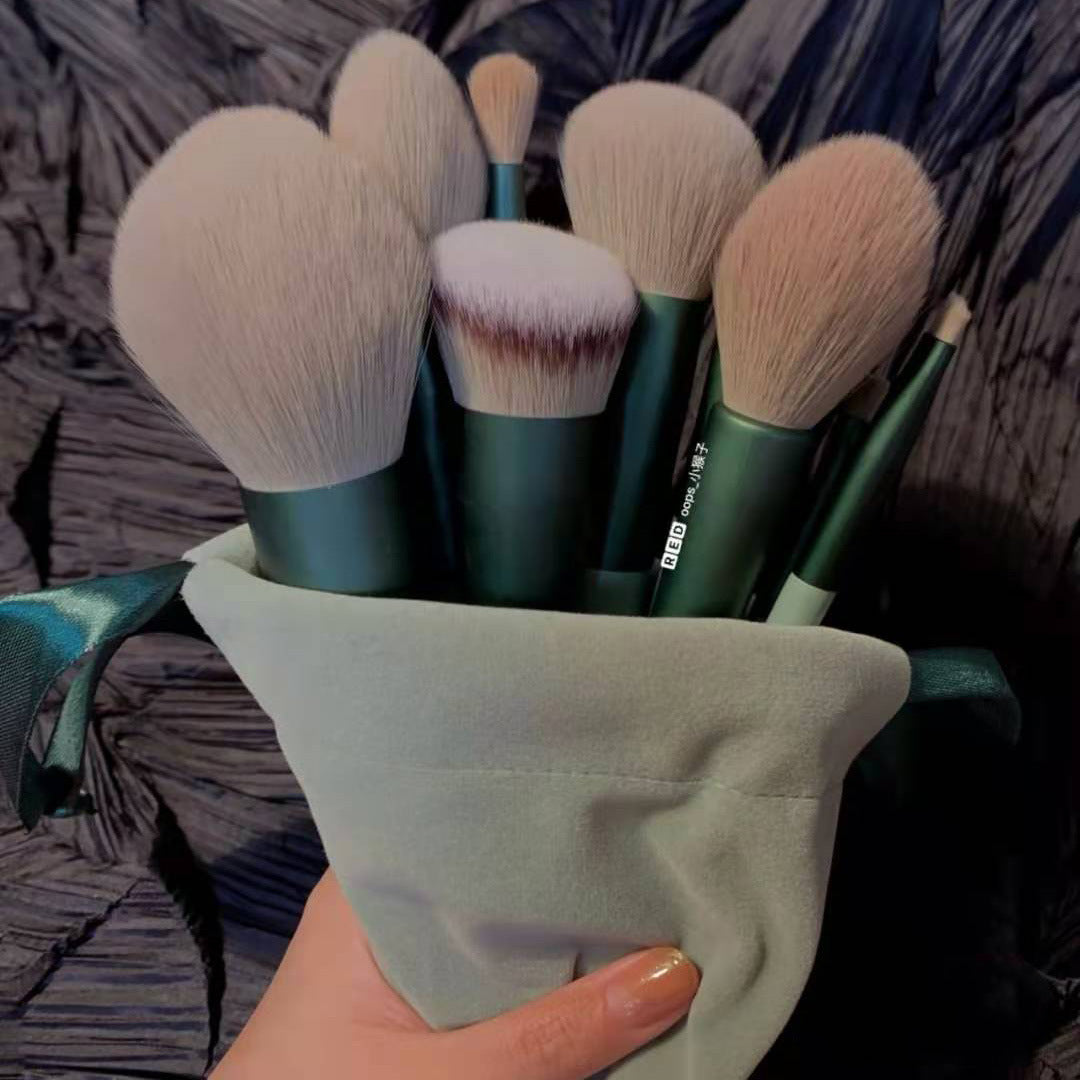 13-Piece Makeup Brush Set - 13 Green Boxed POLITICSLADY