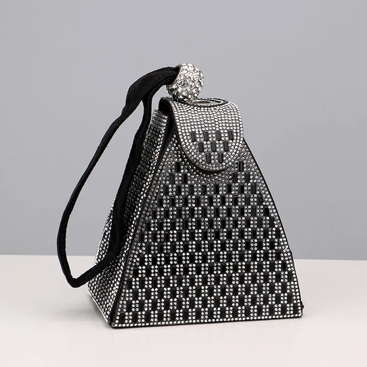 Crystal Pyramid Handbag - black / 1 POLITICSLADY